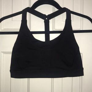 lululemon sports bra in black